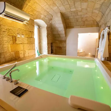 Vecchia Wellness ホテル